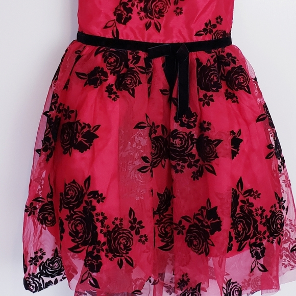 Lilt girls red dress - Picture 3 of 3